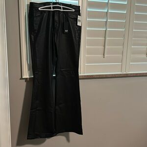 Kut Ana fab ab black coated high rise flare jean. Size 8. NWT